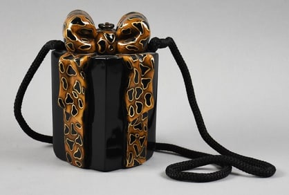 Timmy Woods Cheetah Ribbon Gift Box Purse