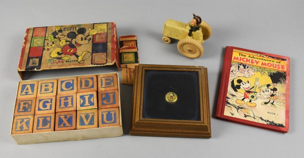 1939s  Mickey Mouse Toys & Other Collectibles (1 of 6)