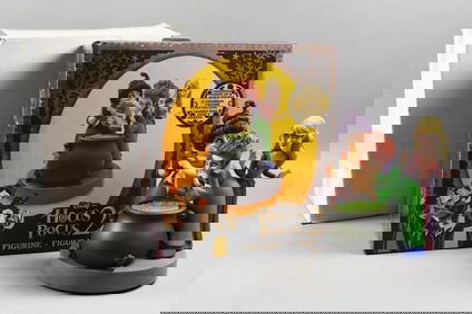 Disney Hocus Pocus 2 Light Up & Sound Figurine MIB