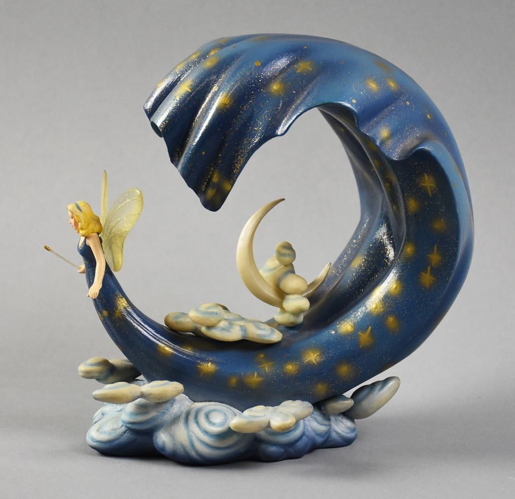 Disneyland Blue Fairy Parade Figurine Limited Edition (1 of 7)