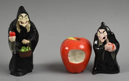 Disney's Snow White Salt & Pepper Shaker w/ Figurine
