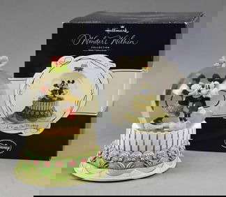 Disney Hallmark Wonders Within "Kiss For Mickey" Water Globe