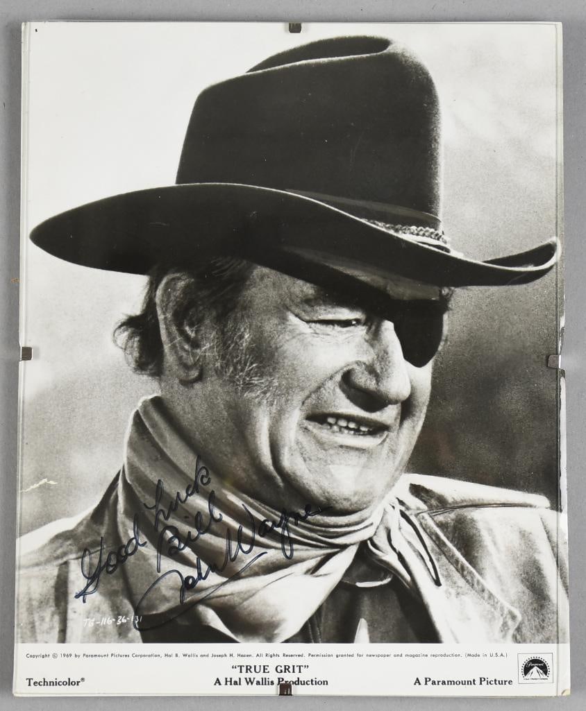 (20) 1998 Hot Wheels White's World Cycles MOC-NOS: Lot is 20 1998 Mattel Hot Wheels White's World Cycles-MOC-NOS. Lot with duplicates. Single owner collection from the largest toy collector on the West Coast.