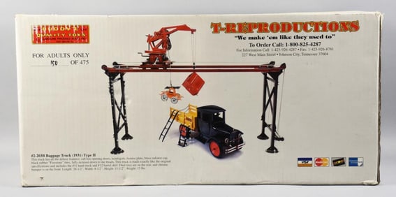 T-Reproductions Buddy L Baggage Truck Type II Ltd Ed 150/475