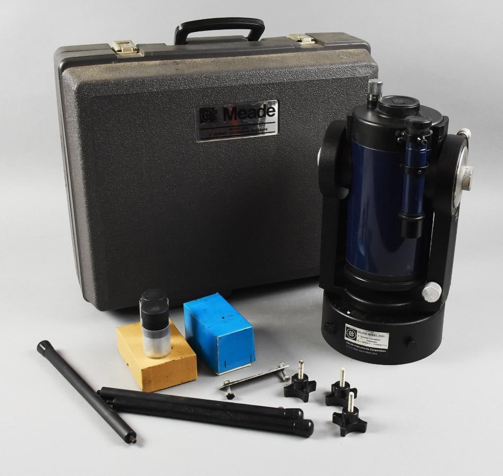 Meade 4"  Schmidt Cassegrain Telescope Model 2045 (1 of 7)