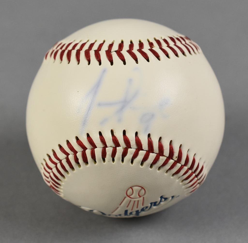 Juan Pierre MLB Outfielder Signed Baseball (1 of 2)