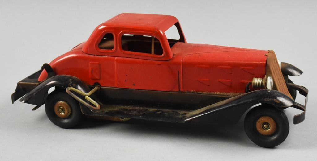 c1930 Hoge Fire Chief Pressed Steel Wind Up Car (1 of 8)