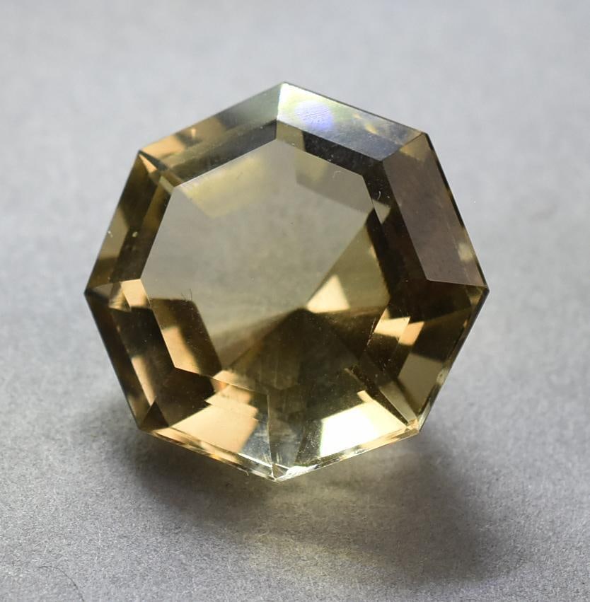 26.7 Ct Citrine Octagonal Cut - 4