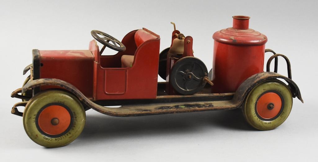 c1920 J. Chein Hercules Pumper Fire Truck (1 of 8)