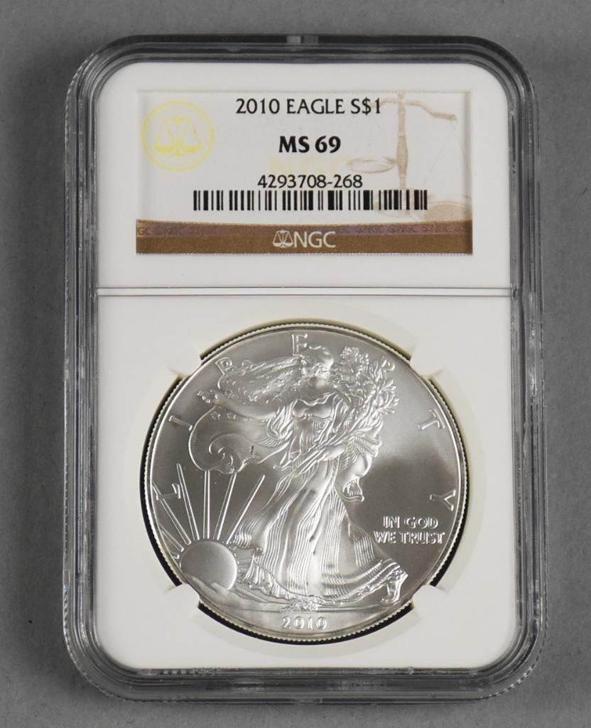 2010 Silver Eagle $1 Dollar Graded NGC MS 69 (1 of 2)
