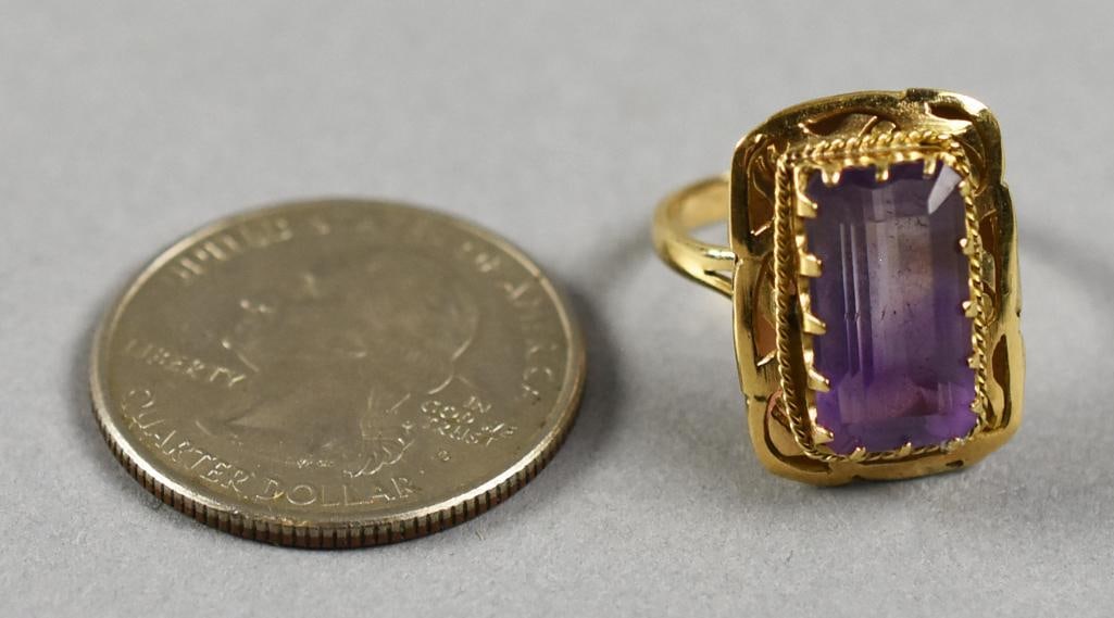 14K Gold & Amethyst Ring - 7