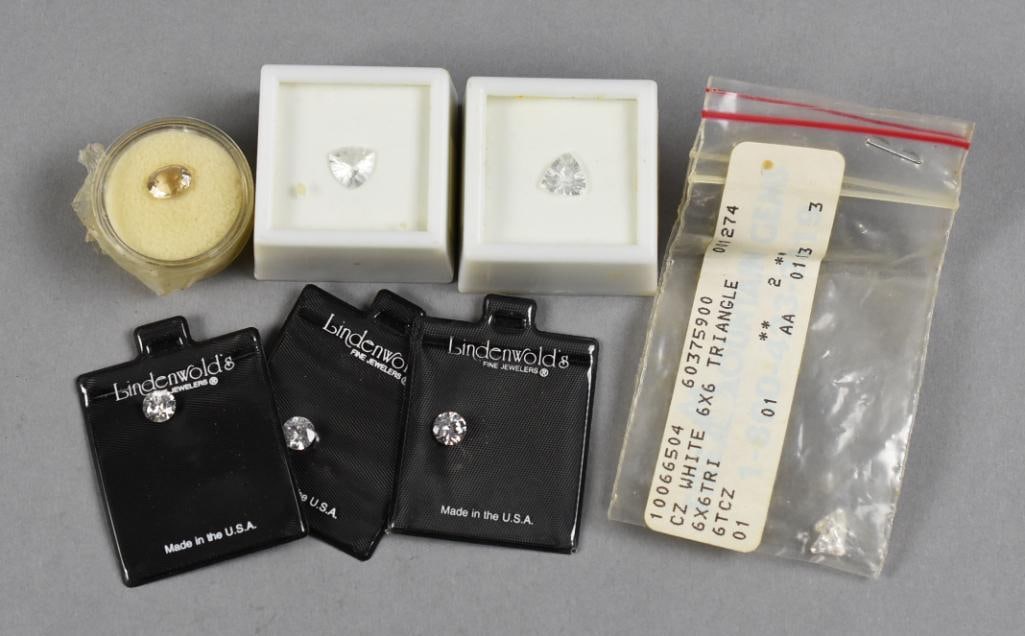 Various Assorted Loose Gemstones: Lot is for various assorted gemstones that include CZ and others. Will come as shown.