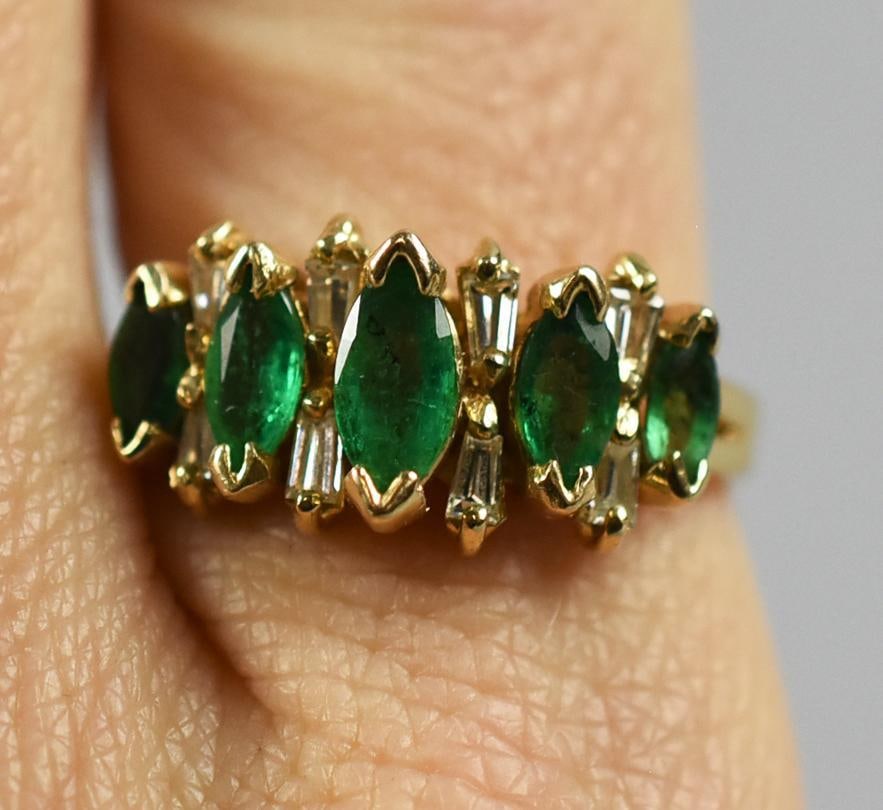 14K Gold Nat. Emerald & Diamond Ring - 2