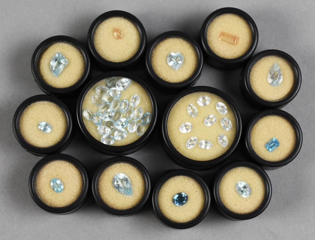 Lots of Blue Topaz Gemstones Loose (1 of 6)