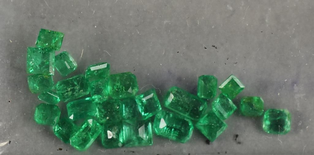 4.19ct Nat. Emeralds Loose SGL Graded - 3