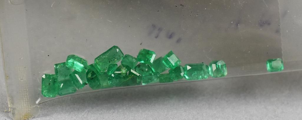 4.19ct Nat. Emeralds Loose SGL Graded - 4