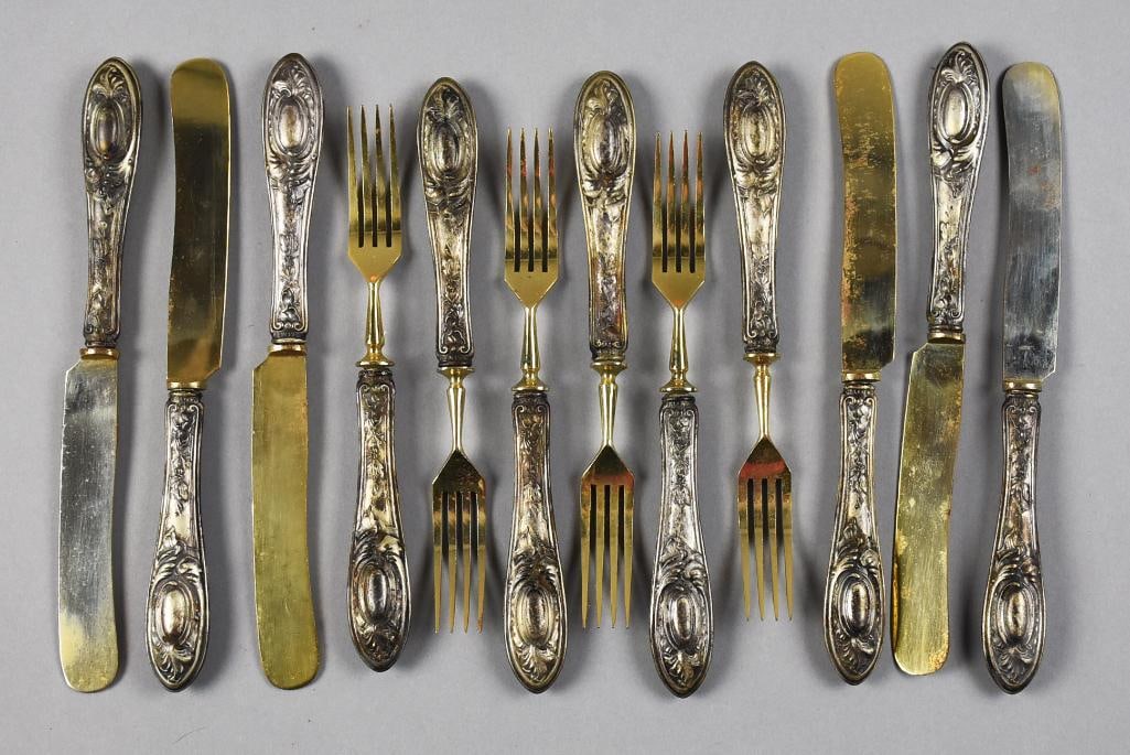 c1930 Italian Argento 800 Silver Knife and Fork Set: This is a great looking set of flatware. Argento (Italian silver) Set includes six forks and six knives, knives with Solingen blades. Forks and knives with gold wash, handles are 800 silver. Flatware