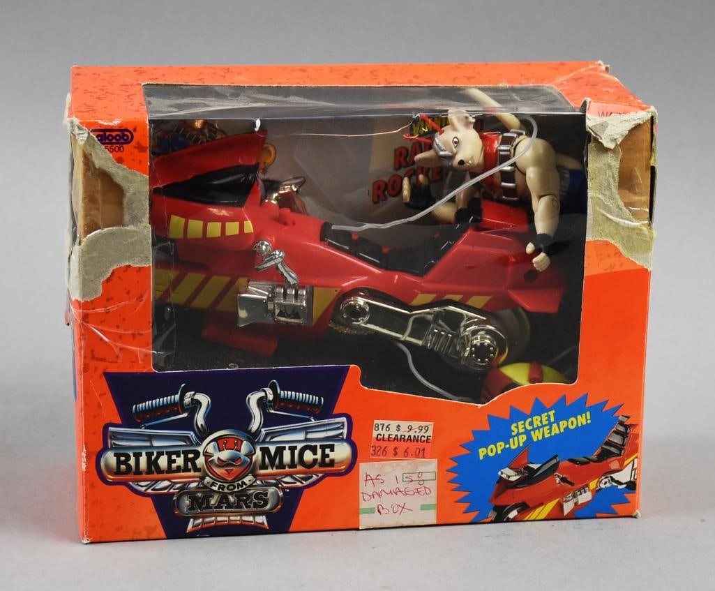 1993 Galoob Biker Mice from Mars Vinnie's Radical-NOS: 1993 Galoob Biker Mice from Mars Vinnie's Radical Rocket Sled-NOS. Lot includes a Vinnie action figure.?Single owner collection from the largest toy collector on the West Coast.