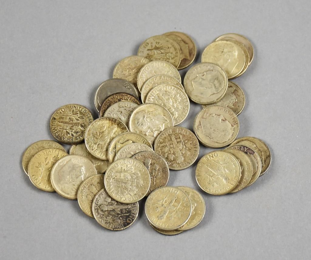 (37) 1940s-1950s 90% Silver Roosevelt Dimes - Unchecked: Lot is for 37 Roosevelt dimes. Dimes are 90% silver. They are counted but unchecked, dates appear to be 1940s-1950s.?