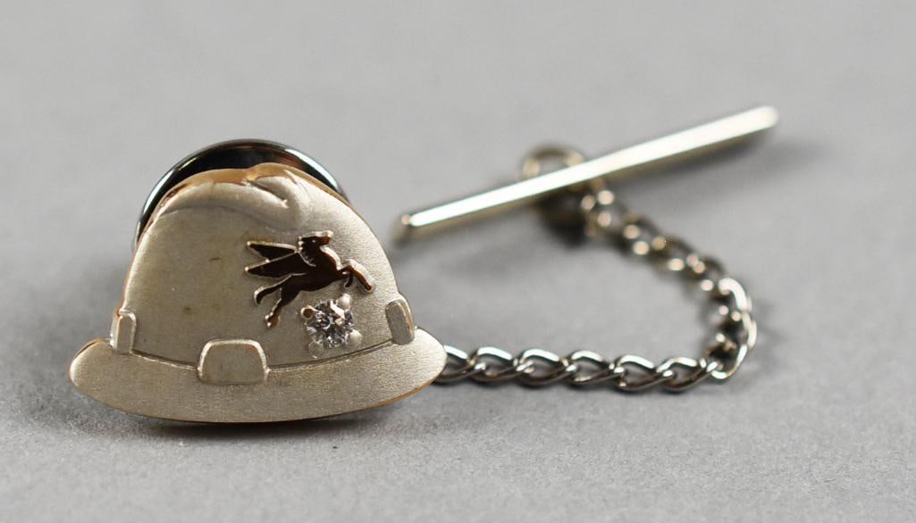 Vintage Mobil Gas 10K White Gold, Diamond Employee Award (1 of 4)