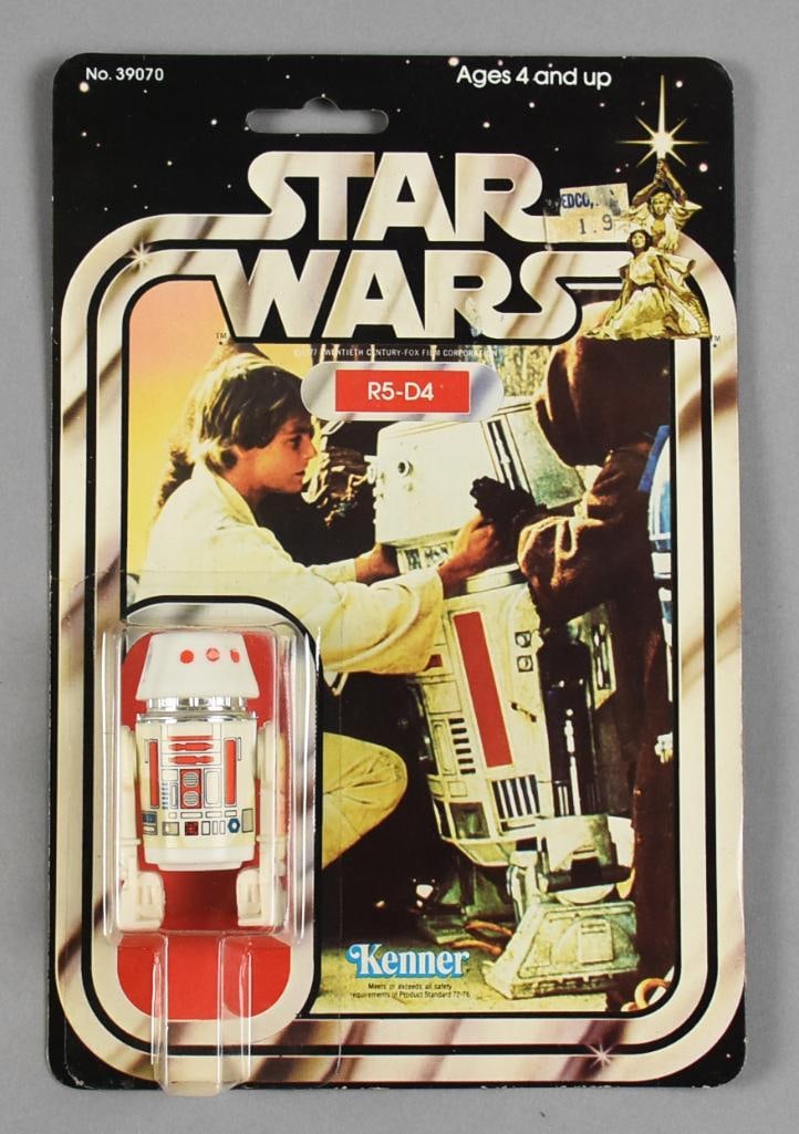 1977 Kenner Star Wars R5-D4 21A Card Back MOC NOS: Lot is a Star Wars R5-D4 action figure from Kenner in 1977. It is on the original 21A card back and is in a clear plastic protective case.