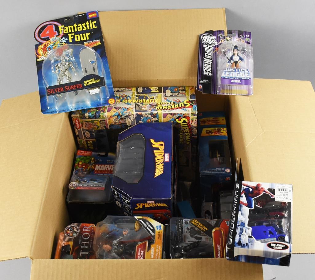 (33) 2000s Mattel, Toy Biz Marvel Super Hero Action Figs NOZ (1 of 3)