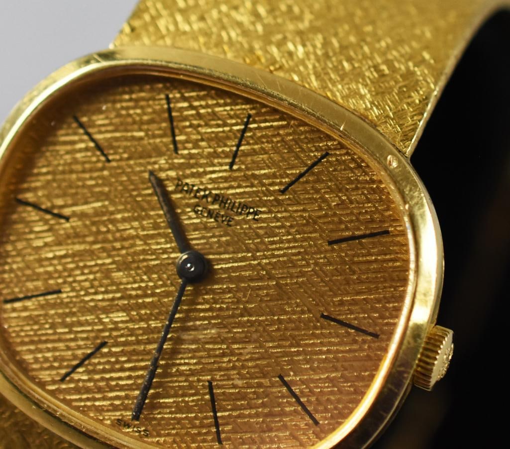 Patek Philippe 18k Golden Ellipse Watch Vintage - 17
