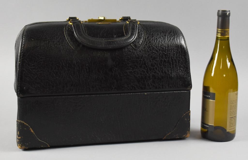 c1940 Emdee by Schell Leather Doctor Bag - 14