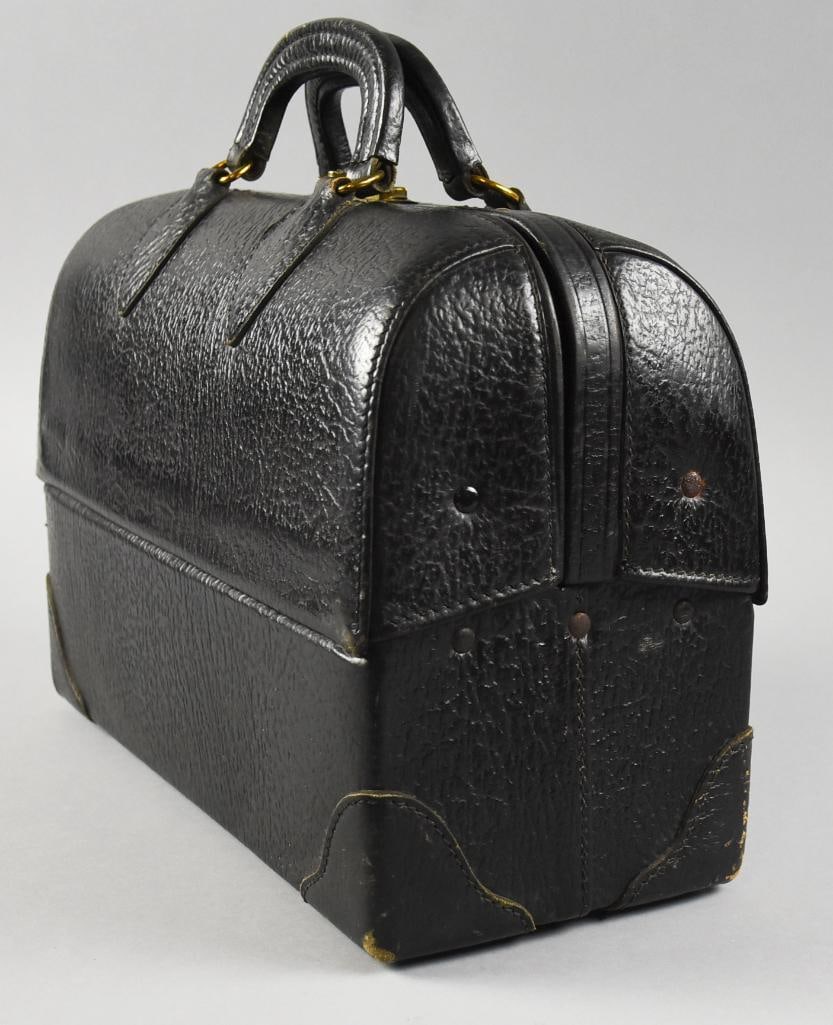 c1940 Emdee by Schell Leather Doctor Bag - 7