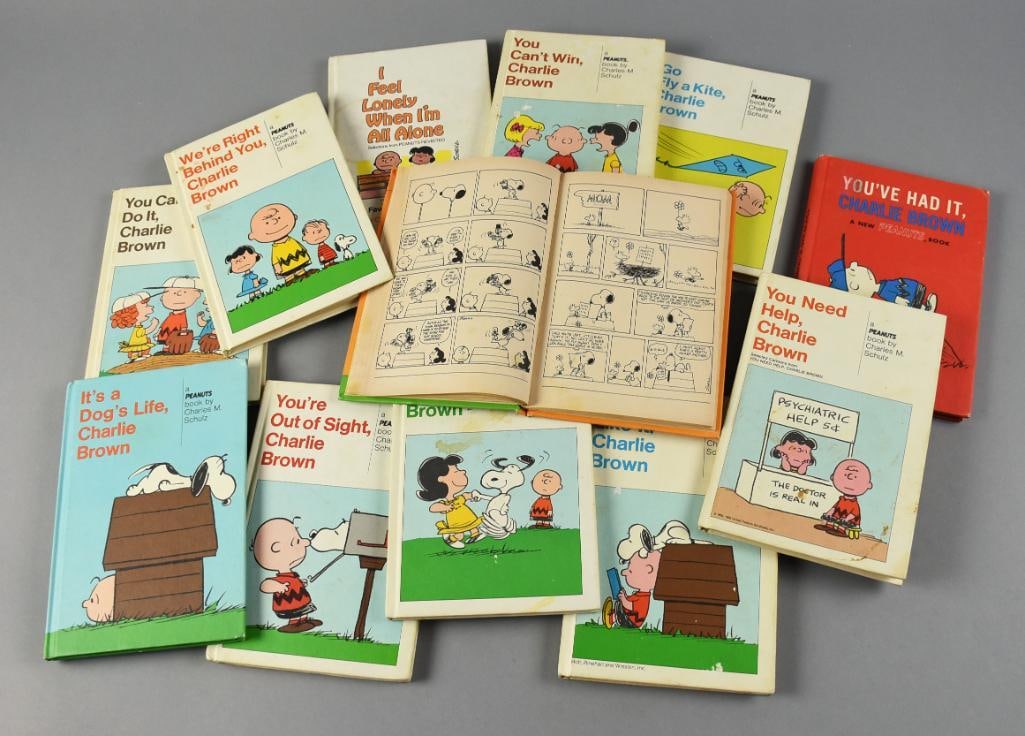 (12) 1960s Peanuts Charlie Brown Weekly Reader Books (1 of 11)