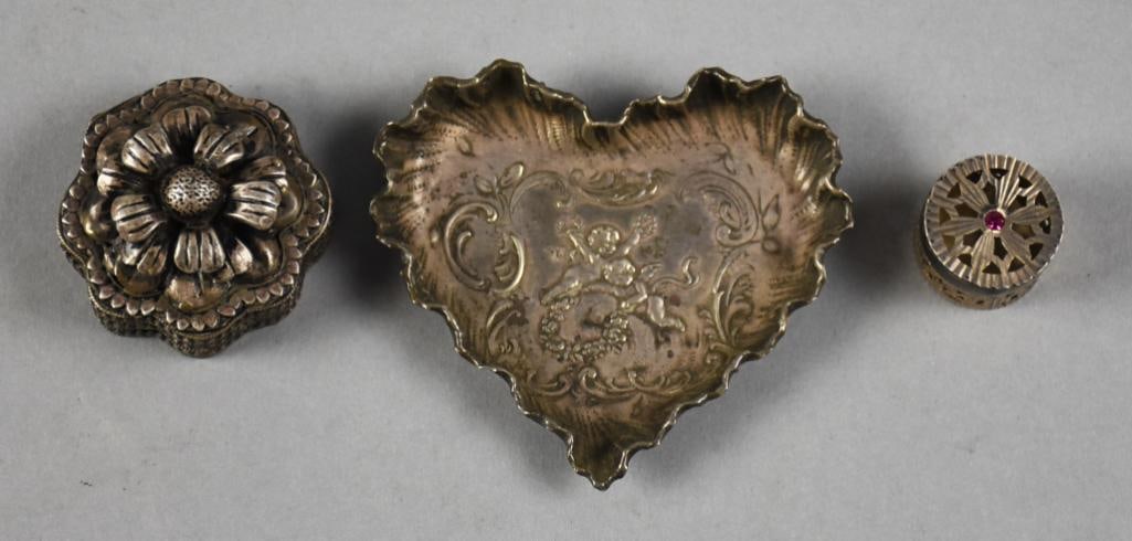 Vintage Sterling and 980 Silver Trinket & Pill Box (1 of 5)