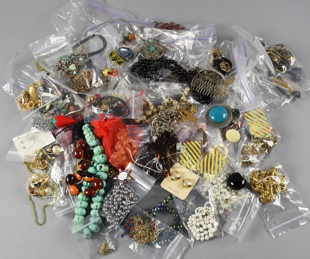 HUGE Vintage to Contemporary Costume Jewelry Lot (1 of 7)
