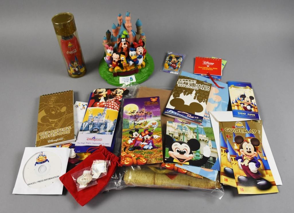 HUGE Disneyland Hong Kong Assorted Collectibles (1 of 3)