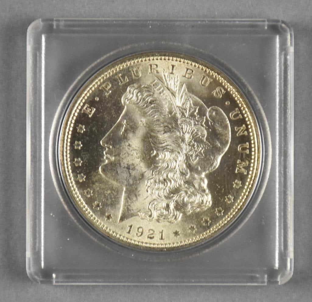 1921 Morgan Silver Dollar - Extremely Fine: Lot is for a 1921 Morgan silver dollar.