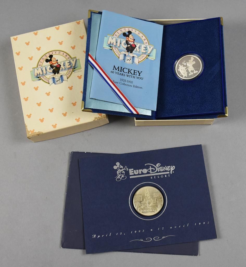 1988 999 Fine Euro Disney Collectible Steamboat Willie Coin: Adorable coin commemorating Steamboat Willie from 1988 in 999 fine silver.