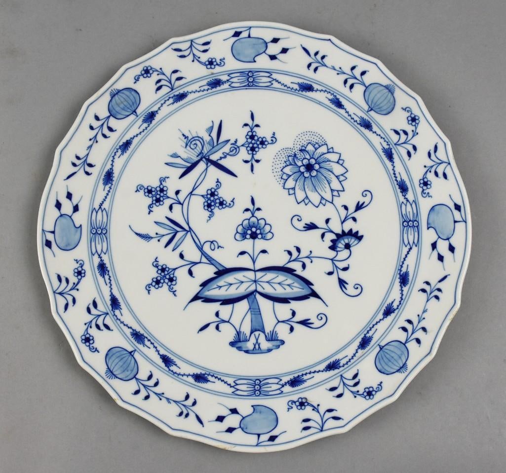 Meissen Blue Onion Platter Serving Plate Flow Blue (1 of 3)