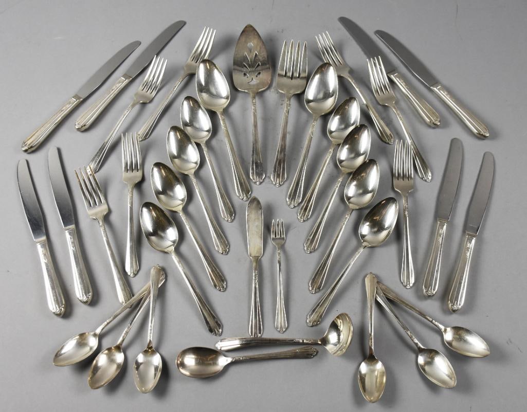 1939 Wm Rogers/International Silver Starlight Flatware (1 of 6)