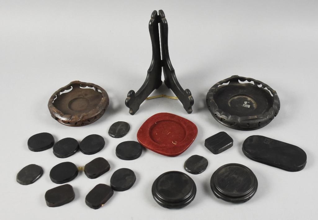 Vintage Japanese Assorted Stands (1 of 3)