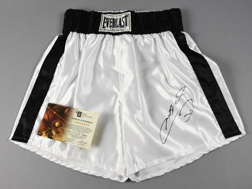 Sugar Ray Leonard Signed Boxing Trunks w/ COA, Hologram (1 of 7)
