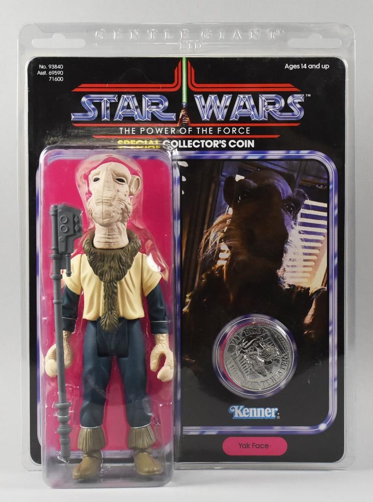 2013 Kenner Star Wars POTF Yak Face Coin Unpunched MOC NOS: Cool 2013 Kenner Star Wars Power of the Force Yak Face with special collector coin. It is a 41 Back and is unpunched. Contained in a plastic protective?