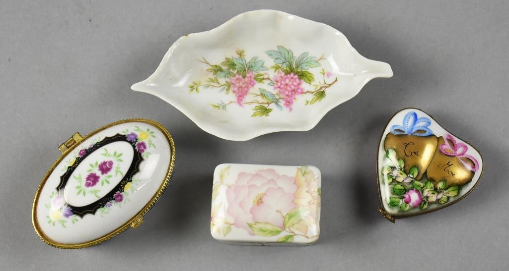 Vintage & Antique Limoges France Porcelain Boxes, Dishes: This is a lovely little collection of French porcelain. These pieces include a trinket box in a heart shape signed Charmart, one signed CD and one box unmarked. The dish is in a leaf form and is unsig