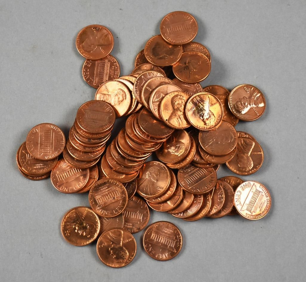 Approx 50 1960s-70s Unchecked Pennies: This lot is for approx. 50 pennies that have been unchecked. The dates appear to be from the 1960s and 1970s but could contain other dates.