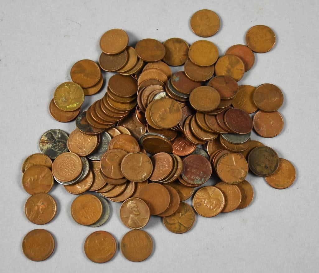 Approx 90 1930s-50s Unchecked Lincoln Wheat Pennies: Large lot of approx. 90 Lincoln wheaties from the 1930s-1950s and are unchecked. Visible dates shown, may be older or newer pennies in the lot.