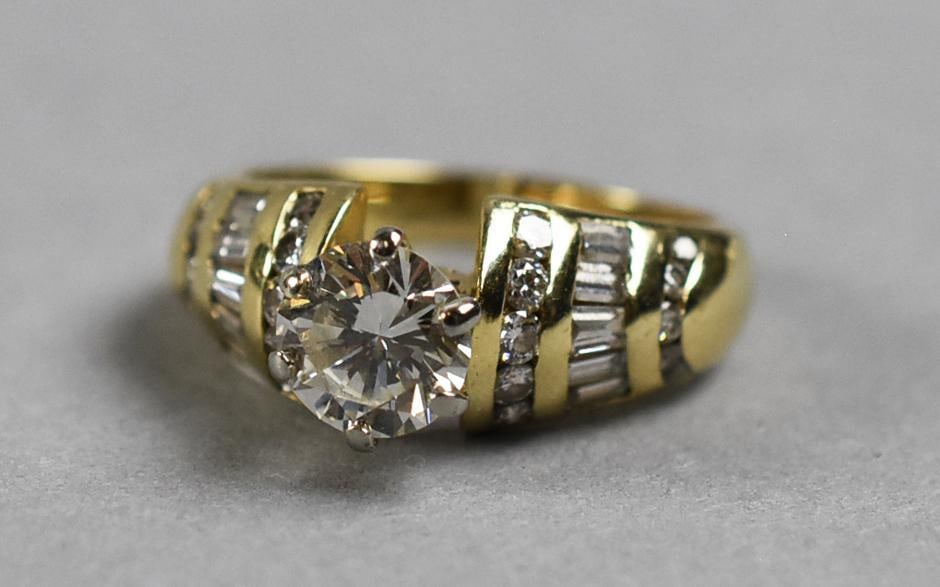 Vintage 14K Yellow Gold & Diamond Ring, 2.04 CTTW, size 6.5 (1 of 15)