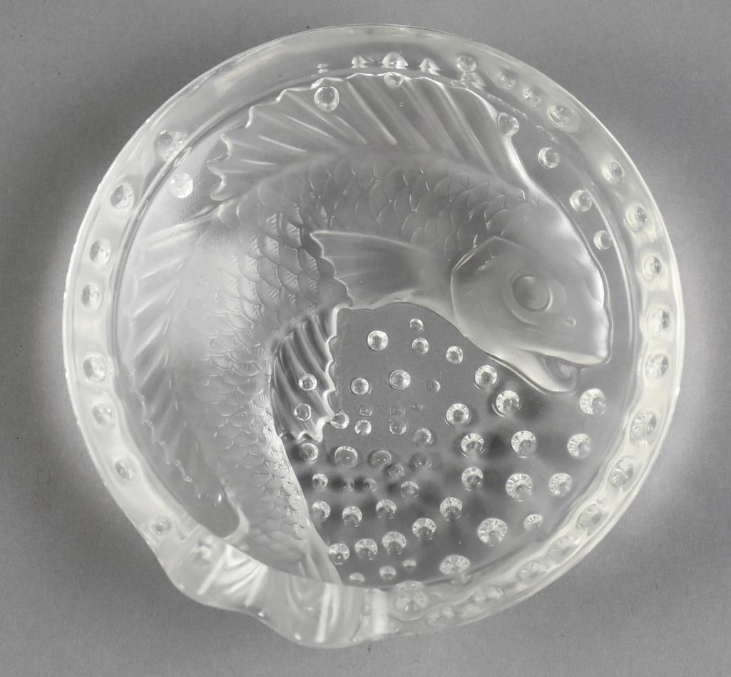 Vintage Lalique Crystal Koi Fish Ashtray: Wonderful vintage Lalique Koi fish ashtray, frosted fish with controlled bubble details. Measures approx. 6" across.?