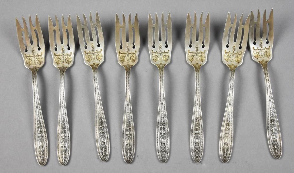 1924 Sterling Flatware International Silver Wedgwood Service for 8 - 13