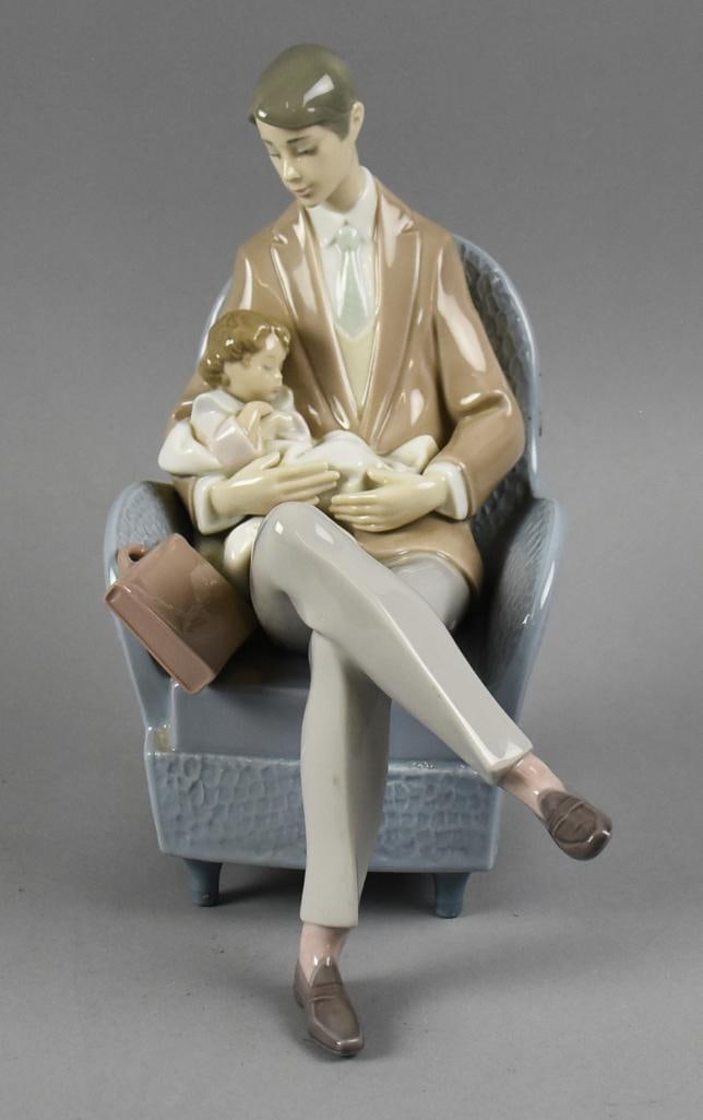 Retired Lladro Porcelain Daddy's Blessing 6504 (1 of 7)
