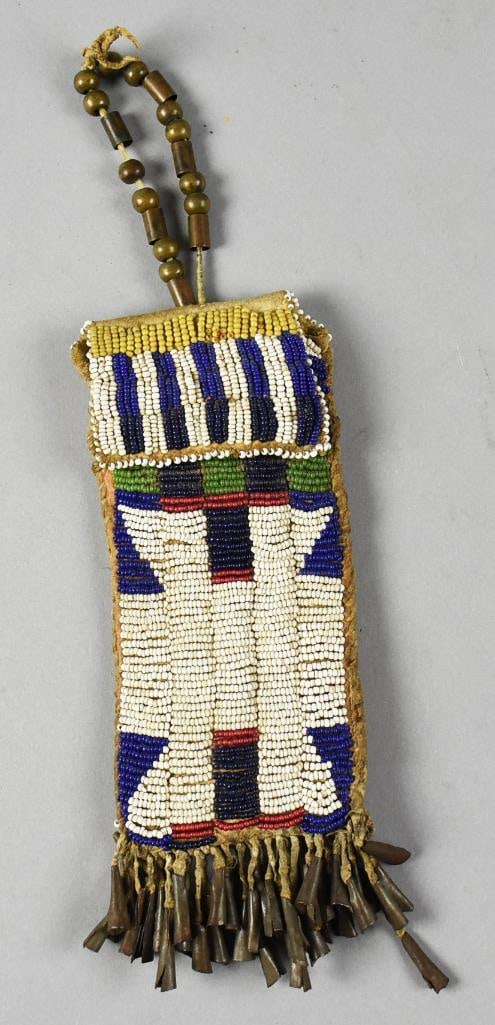 Antique Sioux Strike-A-Light Hand Beaded Bag (1 of 8)
