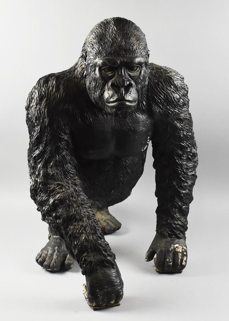 Vintage LARGE Ertl Hard Plastic Gorilla Statue 27" Tall: Cool vintage gorilla that is attributed to Ertl. He is hard plastic and measures approx. 27" x 26". Great piece for a Halloween display