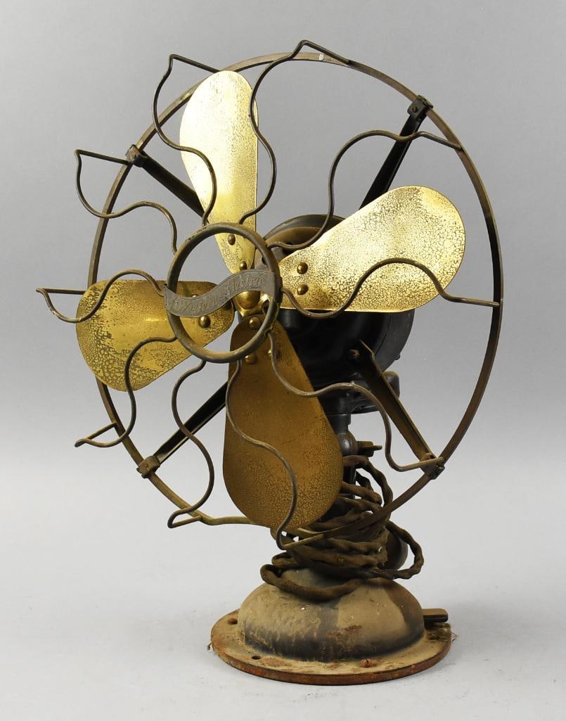 1910 Westinghouse Fan, Alternating Current Motor: Great early fan from Westinghouse Electric & Mfg Co. Micro date appears to be from 1910. Model number is 164848I, little can be found on this particular model. Cast iron base with alternating current